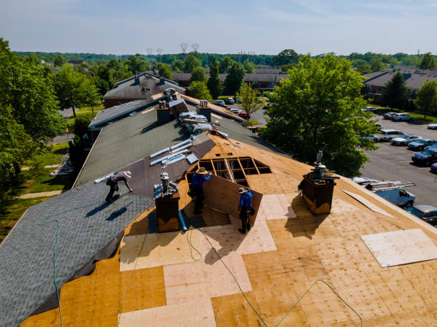 24/7 Emergency Flat Roof Repair experts in Chaplin, CT